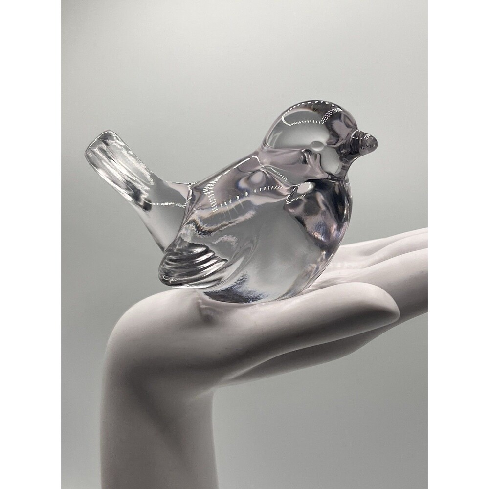Vintage 80’s Alexandrite Fenton Art Glass Bird Figurine Light Purple Robin